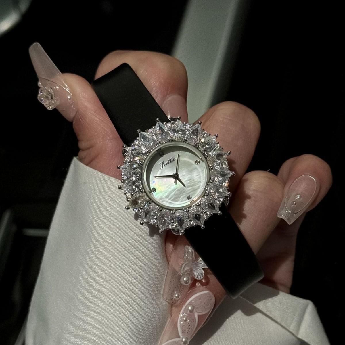 Medieval Light Luxury Jewelry Wheat Ear Watch Women S Watch Belt 9745
