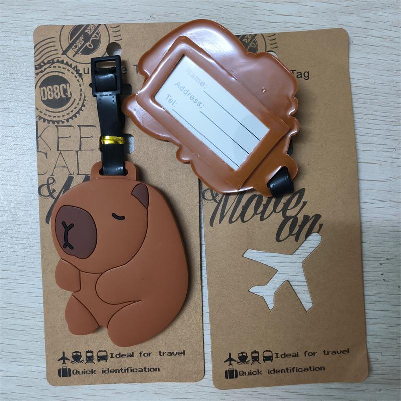 Kawaii Cute Capybara Bagasjemerke Kvinner Reisetilbehør Tegneserie Pvc Bagasjemerke Menn Bærbar Anti-Tap Adresse Navneskilt