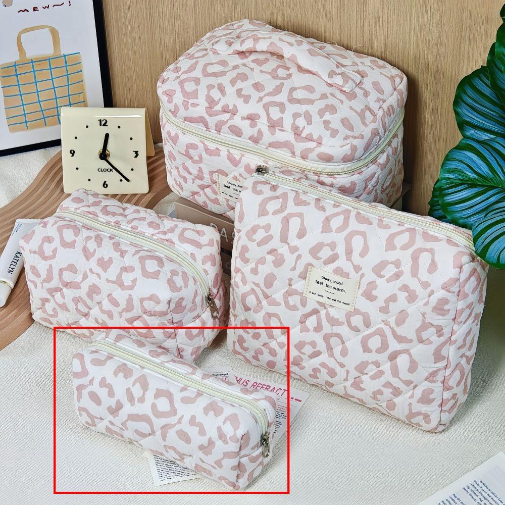 Quilted Cotton Handheld Makeup Bag Leopard Print Large Capacity Toiletry Bag Zipper Closure Portable Cosmetic Storage Organizer
