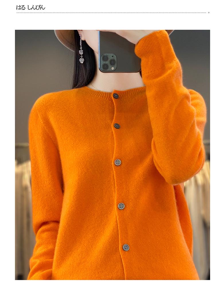 Women's Pure Wool Slim-Fit Cardigan: Warm, Thickened, Round Neck, Knitted Sweater for Autumn and Winter