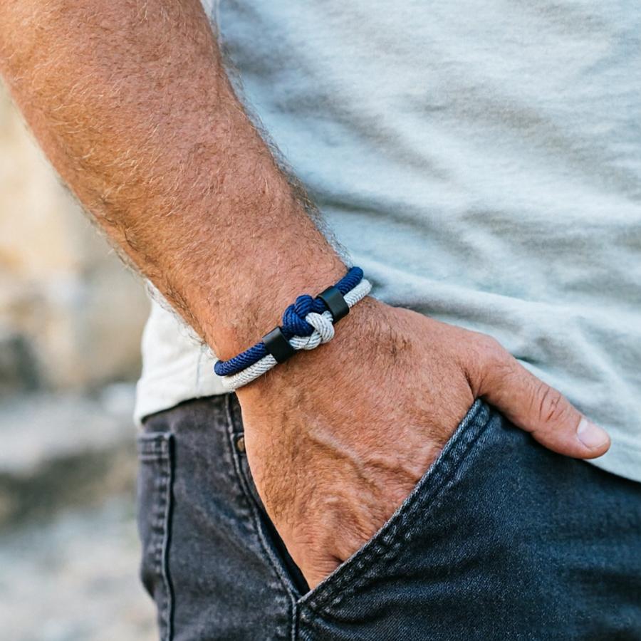 

Classic Color Blocking Design Men Bracelet Premium Selected 4mm Cord Lightweight Comfortable Sports Sweat Absorbent Braslet Gift