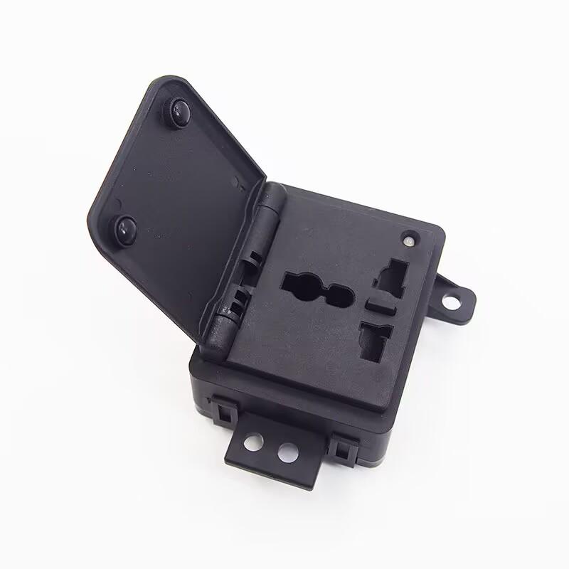 

High quality 3784200XK0GXA 3784200XKZ16A 220V inverter power socket suitable for Great Wall HAVAL H5 H6 H9 POER TANK 300 1pcs