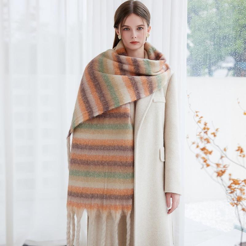 Winter new high-end warm thickened scarf women's winter striped soft scarf skin-friendly, fashionable and fresh