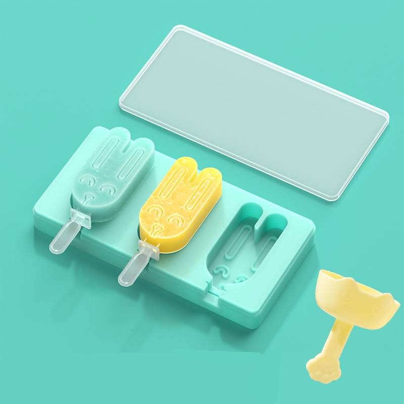 Food Grade Silicone Ice Cream Mould Heart-Shaped Snowman Christmas Tree Popsicles Mold Reusable Kids Homemade Frozen Popsicle