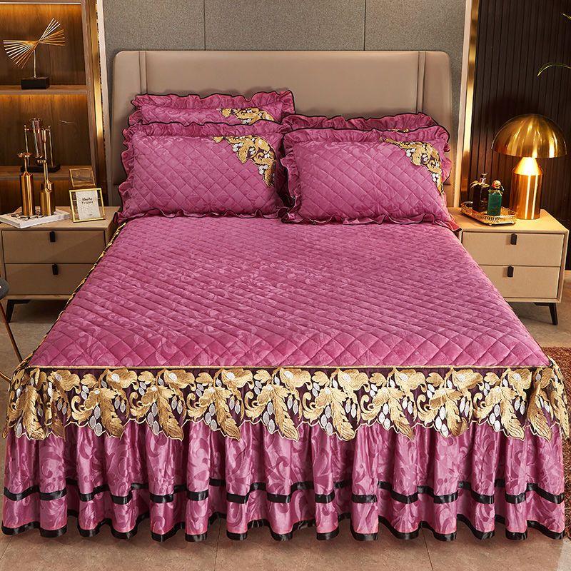3PCS Lace Quilted Crystal Velvet Bed Skirt Three-piece Set for Autumn and Winter Warmth Coral Fleece Bed Cover Thickened Fleece Bed Cover