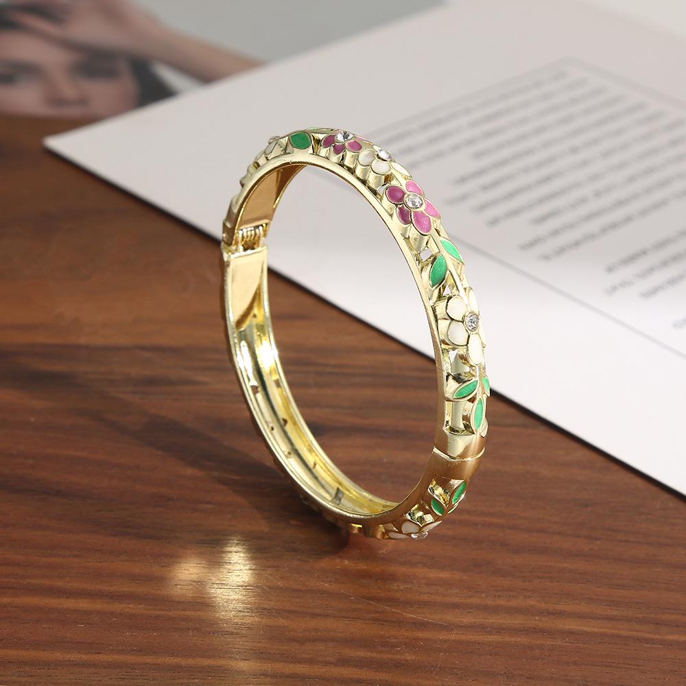 Retro Chinese Ethnic Style Enamel Bracelet with Floral Inlays and Artistic Open Design