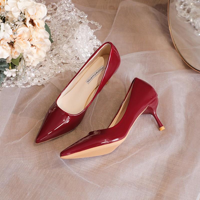 

Модные универсальные туфли из лакированной кожи на высоком каблуке для женщин на весну и лето, элегантные туфли с острым носком, сексуальные туфли телесного цвета на шпильке, формальные туфли 42 вино красного
