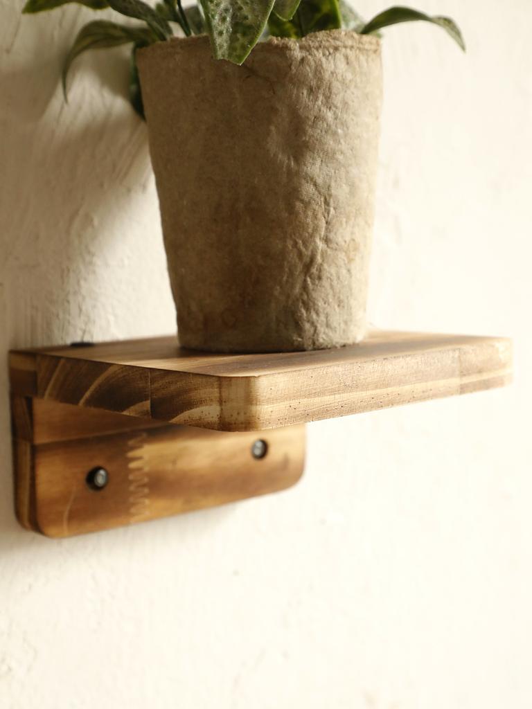 Boho Rustic Wooden Wall Shelf, Floating Pine Wood Display Shelf for Wall Decor Minimalist Design for Living Room, Bedroom Office