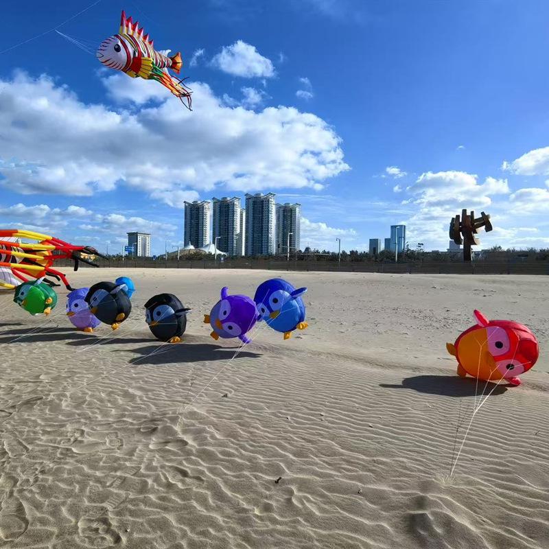 

Мультяшный воздушный змей Пингвин - Новый ландшафтный дизайн