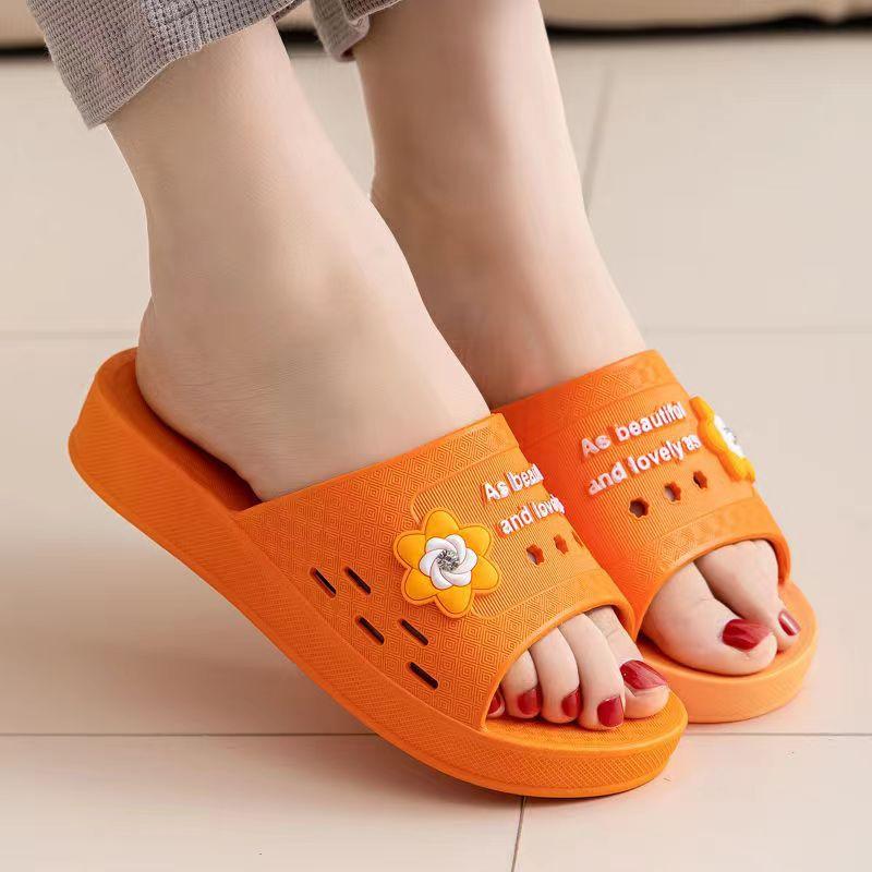 

Women Wearing Slippers Are Fashionable Casual Non-slip and Leaking Sandals and Indoor Sandals in Summer Hollow Out 39 оранжевый