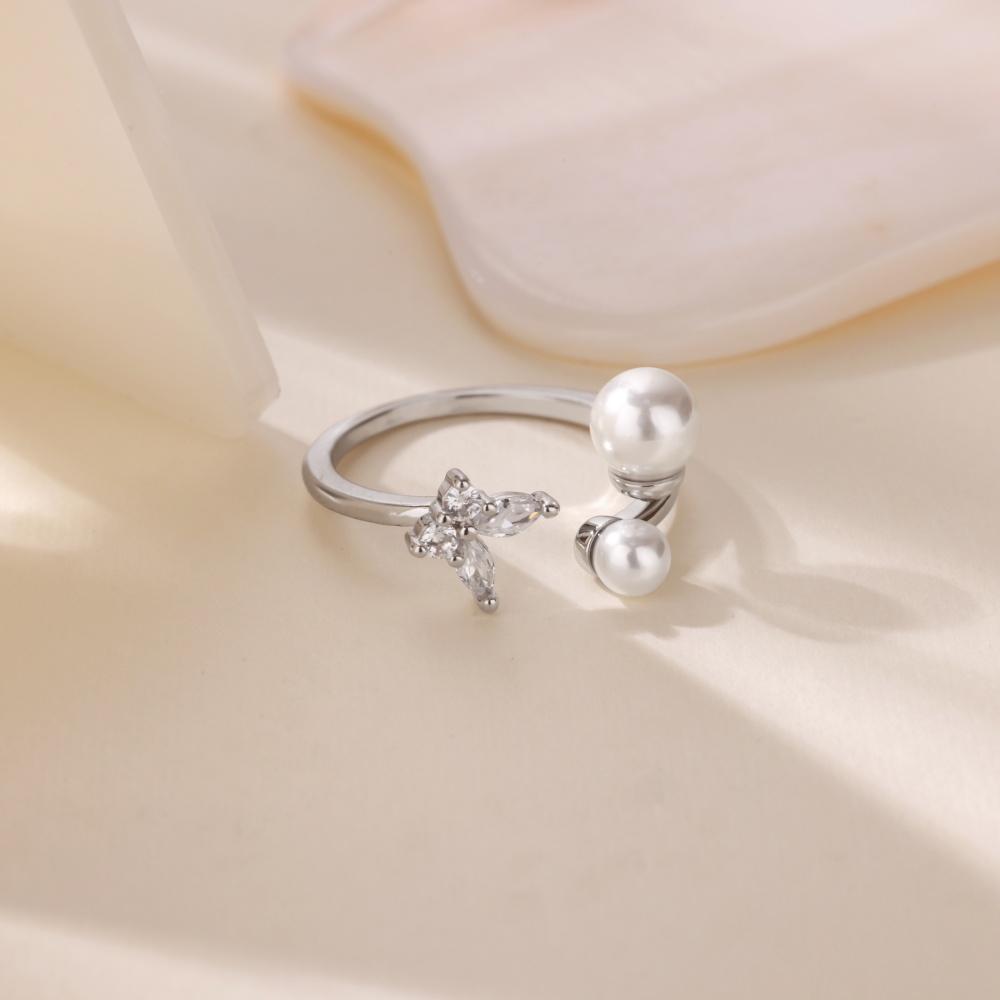 

Tiny Butterfly Flower Stainless Steel Rings for Women Zircon Golden Anti Fading Ring Wedding Jewelry Vacation Accessories Gifts Adjustable