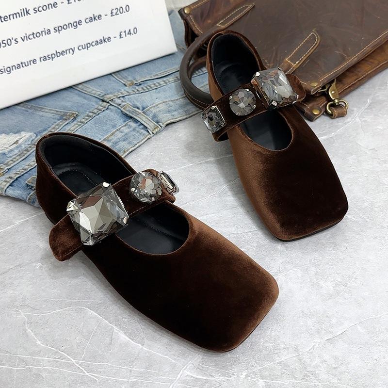 Francuski aksamit cyrkoniowy kwadratowy nosek buty Mary Jane damskie 2025 lato nowe płytkie płaskie buty w stylu wróżki damskie