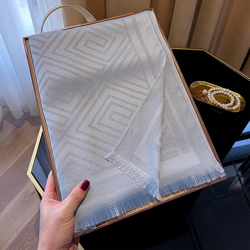 Wiosenny szal z imitacji jedwabiu Damski modny szal Wysokiej klasy elegancki szal Bawełna tencel Wszechstronny jedwabny szal