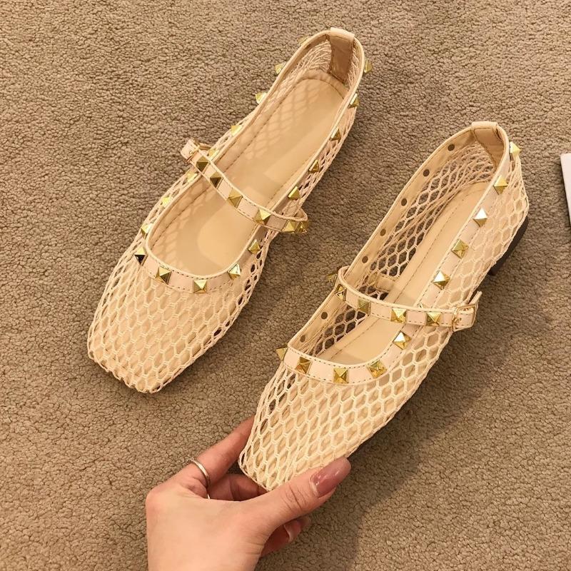

Fashion Cutout Temperament Sandals Women Summer Gentle Rivet One Strap Soft Sole Non-slip Wear-resistant Mary Jane Single Shoes 40