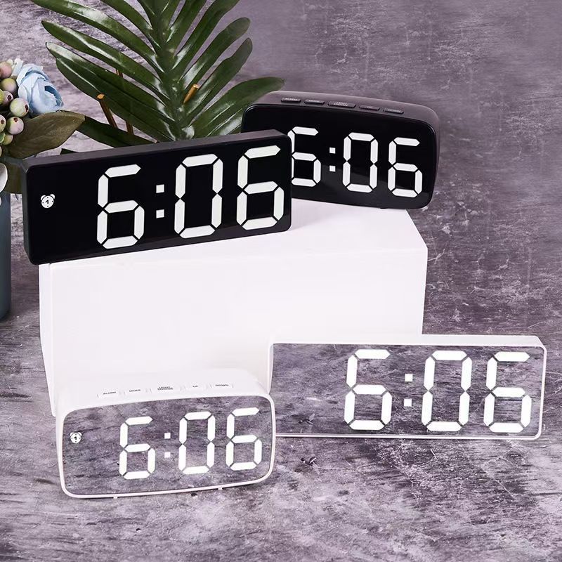 Electronic Mirror Alarm Clock Fashionable Student Dormitory Silent Clock European Creative Multi Functional Wake Up Home Table Setting Clock