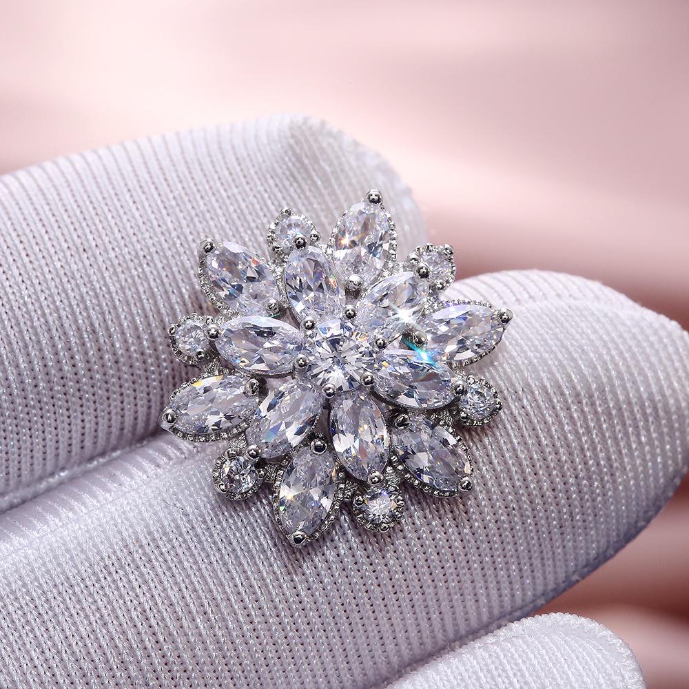 Luxury Sunflower Double-Layer Zircon Women's Stud Earrings - Fashionable Copper Jewelry Accessories