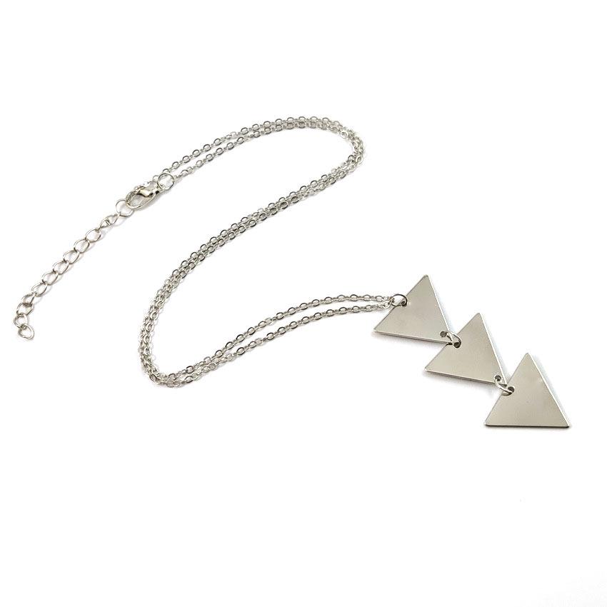 European & American Fashion Glossy Triangle Pendant Necklace