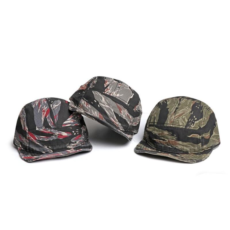 Berretto da Baseball a 5 Pannelli Vintage Colore Mimetico per Uomo Donna, Visiera Corta Rete di Cotone Liscia, Perfetto per Esterno Casual e Uso Quotidiano
