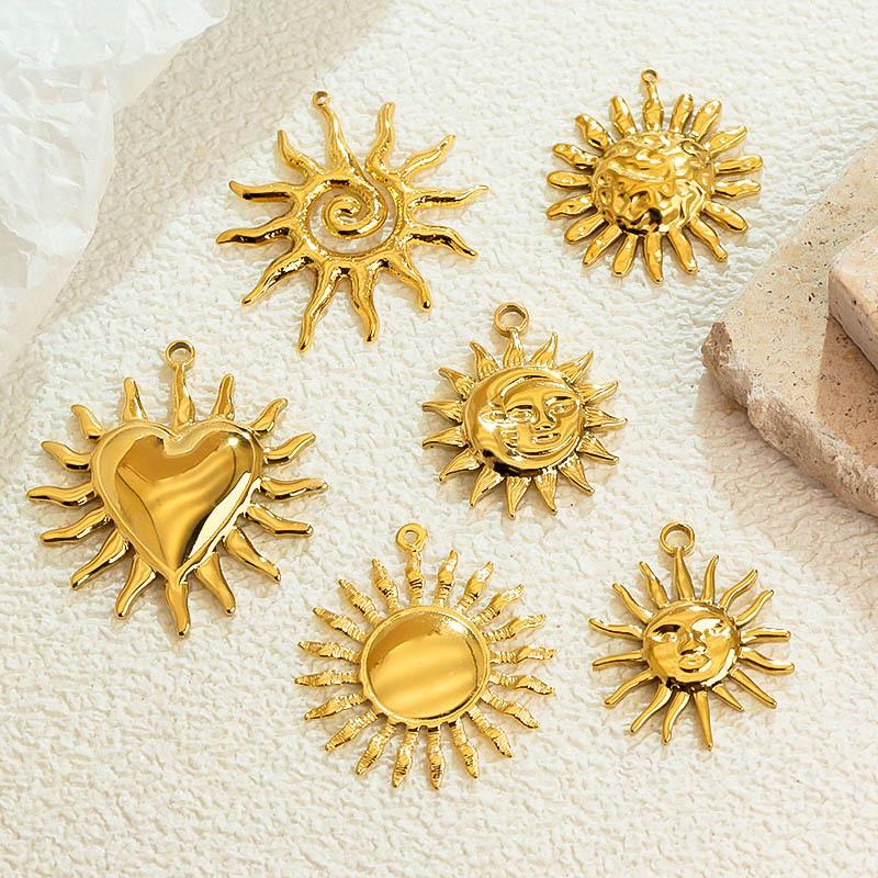 18K Gold Plated Sun Heart Pendant Necklace & Bracelet in Stainless Steel