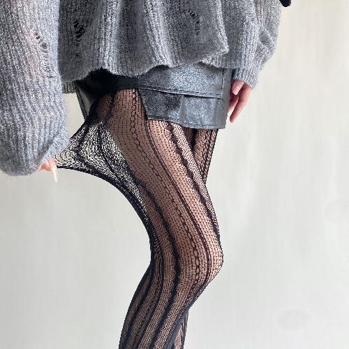 Women's Tights Hollow Out Sexy Lace Mesh Fishnet Stockings Pantyhose Lingerie Slim Stockings Retro Black Tights Female Hosiery