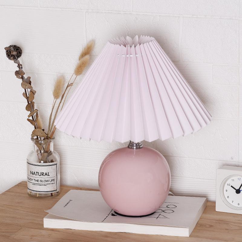 Retro Ceramic Pleated Table Lamp - Mid-Century Style for Bedroom or Wedding Decor