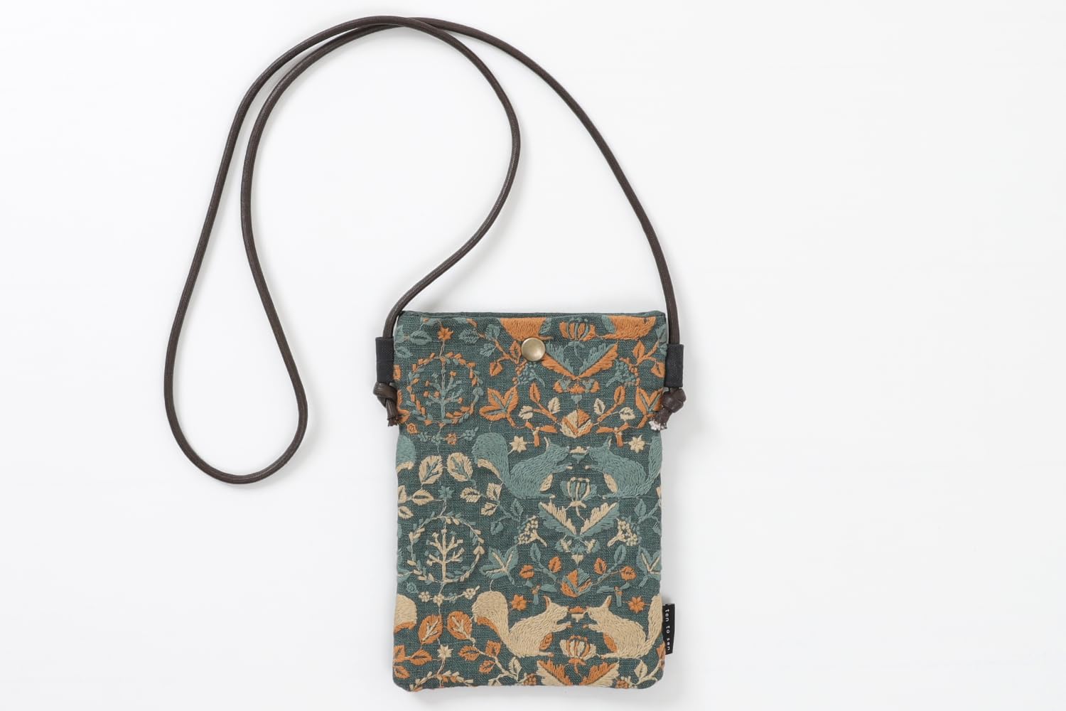 

DDintex ten to sen Pochette Squirrel No Mori Green 14 x 19cm dot and line embroidery [Using fabric] зелений