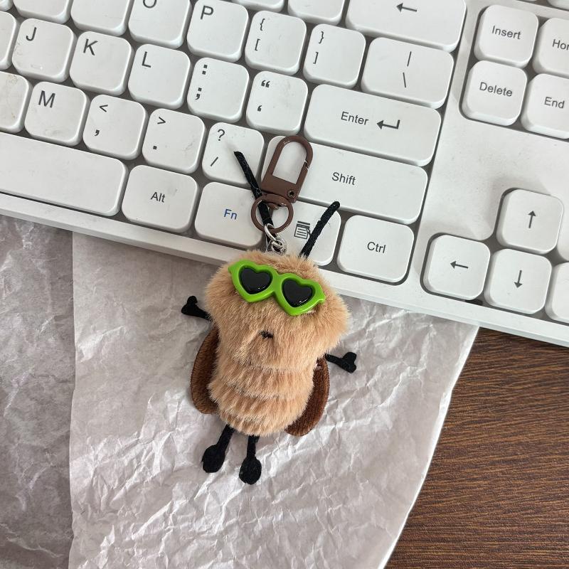 Creatividad Dibujos Animados Cucaracha Muñeca Peluche Llavero Divertida Cucaracha Muñeco Relleno Peluche Juguete Colgante Mochila Decoración Accesorios