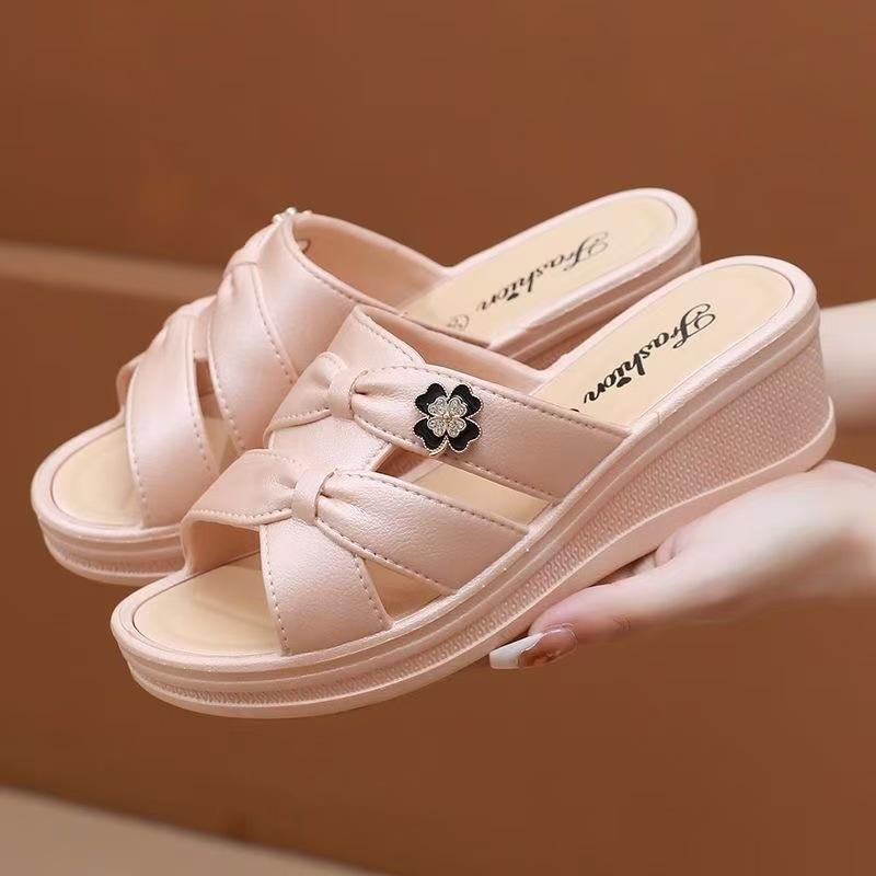 Women's Slippers Heightened Thick-soled Going Out High-end Wedge Heels High-heeled Sandals Home Non-slip Hollow Women's Shoes