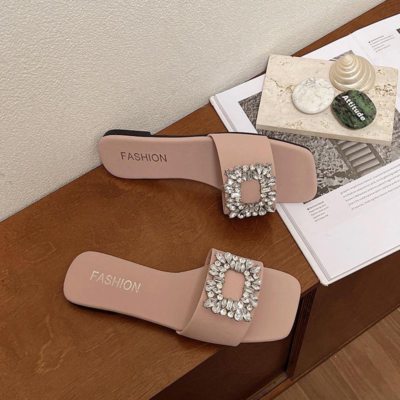 Rhinestone slippers women's summer wear new lightweight sandals women's summer one-word slippers