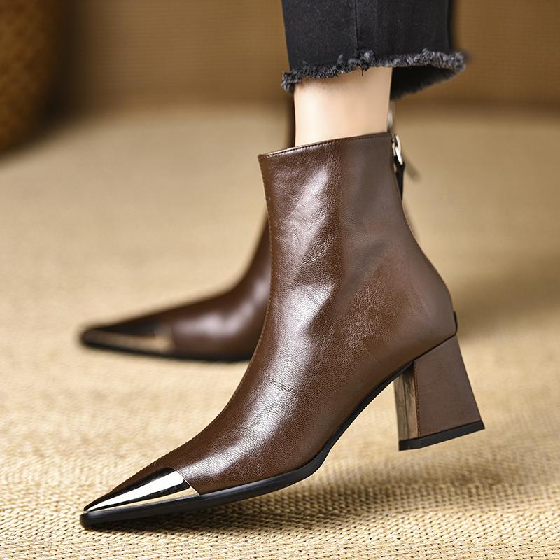 Stivali Donna Nuovi 2025 Scarpe Cerniera Posteriore Zip Lusso Designer Signore Gomma Tacco Alto Moda Caviglia Appuntita Rock Punta PU