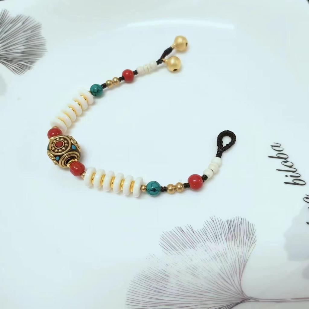 Handmade Chinese Retro Beaded Bracelet: Versatile Ethnic Style for Couples & Friends