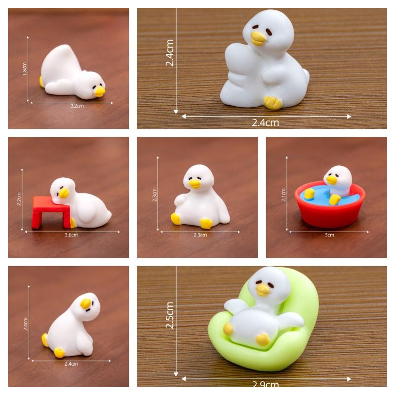 7 STuks Miniatuur Eend Ornamenten Leuke Kleine Eend Beeldjes Speelgoed Lichtgewicht Kleine Decoratie voor Poppenhuis Kinder Verjaardagsfeest Cadeaus