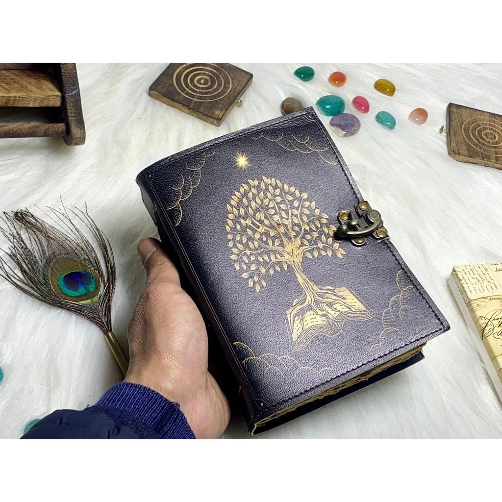 Handgefertigter mystischer Baumdruck Vintage Leder Journal Grimoire Journal Notizbuch