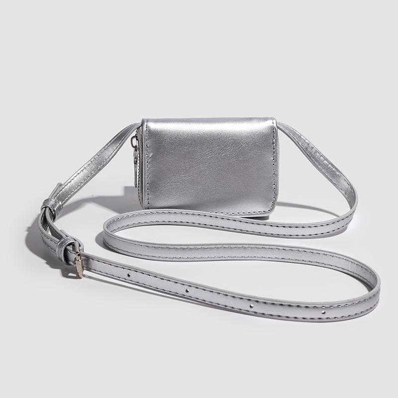 Small square bag, zipper bag, personalized niche design card bag, high-end messenger shoulder bag, women's new model