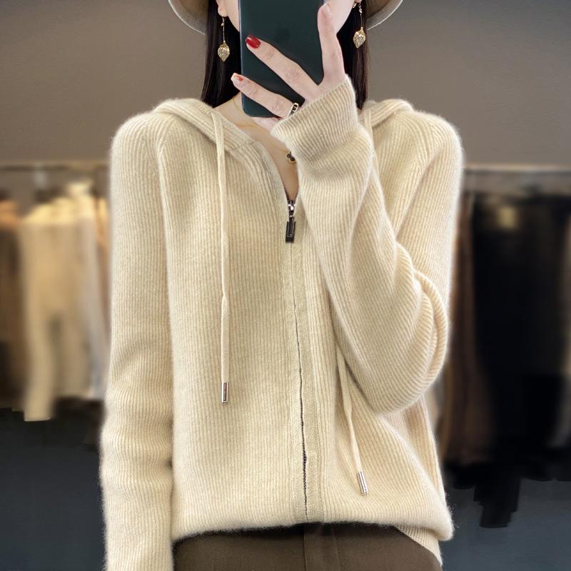 Women's Hooded Knit Wool Sweater – Age-Reducing, 100% Pure Wool Base Layer for Autumn/Winter