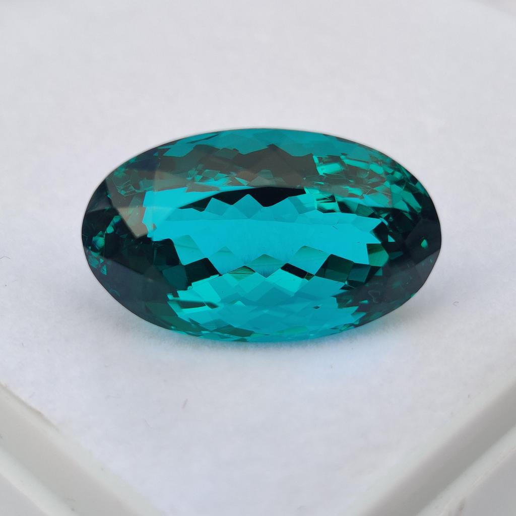 Hand Faceting Oval Cut Natural Glass Stone, Faceted Loose Stone, 39.20 Carat, 27x16x15 Size Stone.