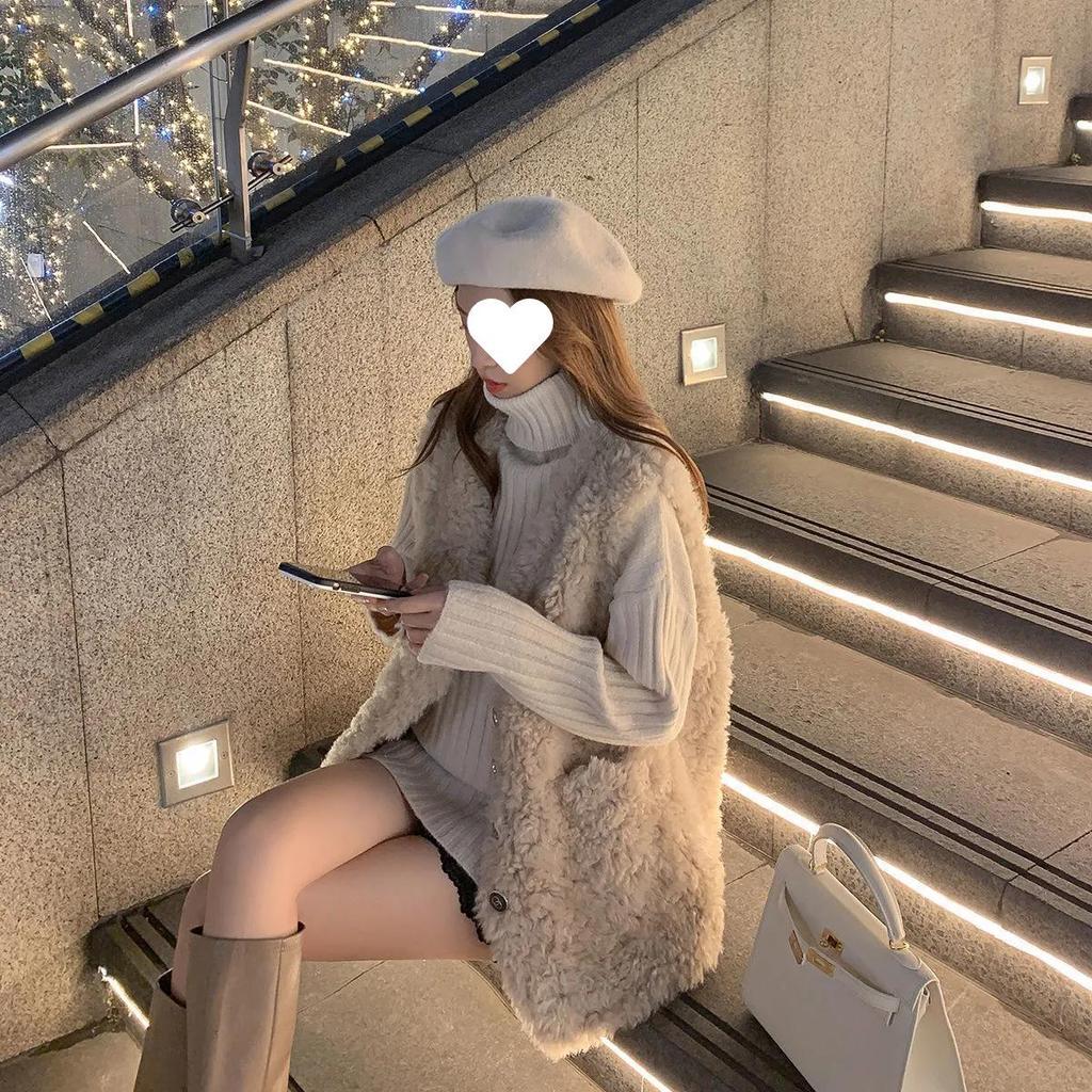 2025 Women's Faux Fox Fur & Lambswool Vest - Versatile Mid-Length Outerwear for Spring/Autumn