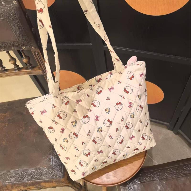 Niedliche Sanrio Hello Kitty Handtasche Aufbewahrungstasche mit großem Fassungsvermögen Damen Tragetasche Bubble Baumwolle Umhängetasche Tragbare Reisetasche
