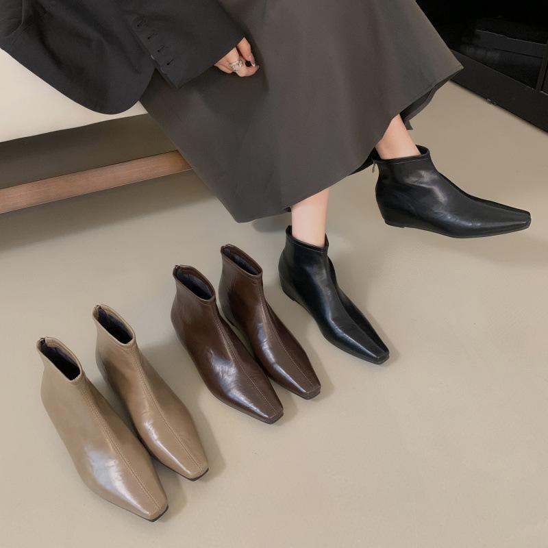 Square Head European and American Short Boots Women's 2025 Autumn and Winter New Women's Boots Fashion Inner Height Increase Thin Boots Niche Design