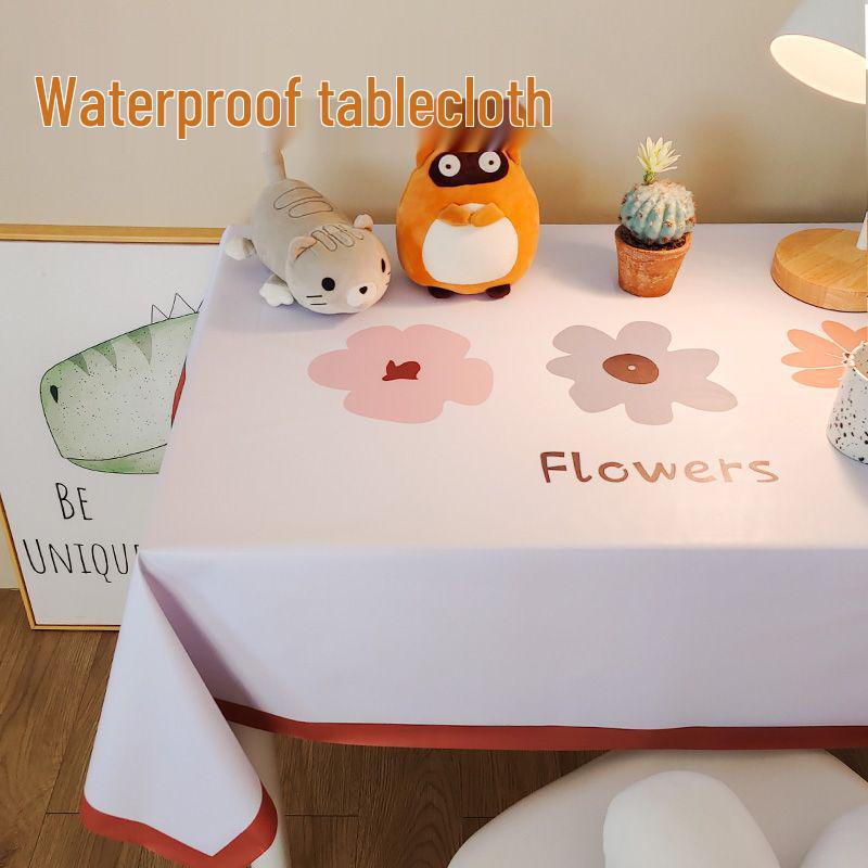 

Водонепроницаемая ПВХ скатерть с сердечками: Маслостойкий и термостойкий, не требующий стирки, идеально подходит для обеденных и журнальных столов, а также студенческих парт. 60x120