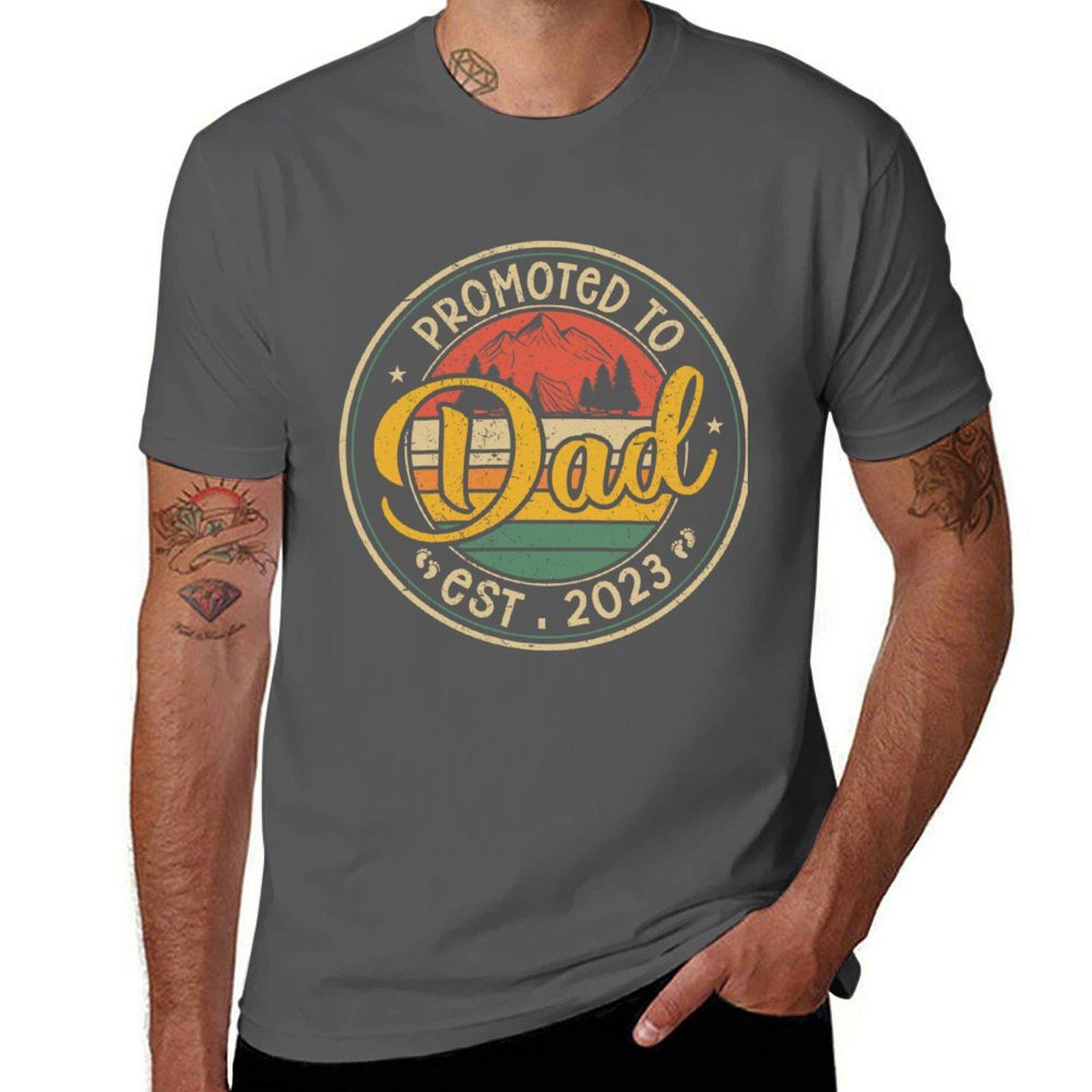 

Promoted To Dad Est 2023 Retro New Dad First Dad T-Shirt t shirts with prints t shirt man luxury mens graphic t shirts T-Shirt 4XL