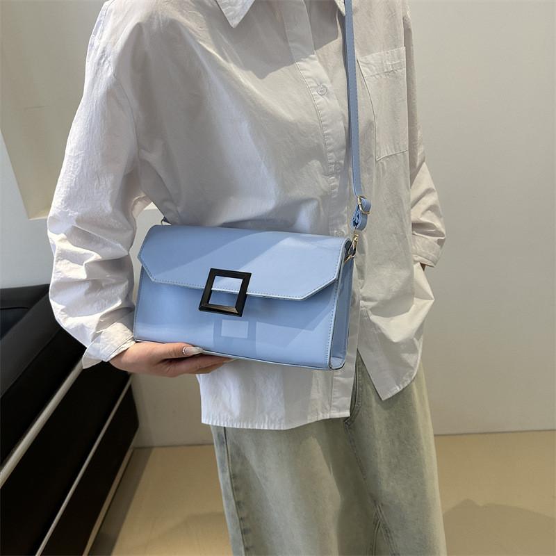 Stylish Compact Square Bag With Soft Pu Material In Elegant Colors For Street Fashion Lovers