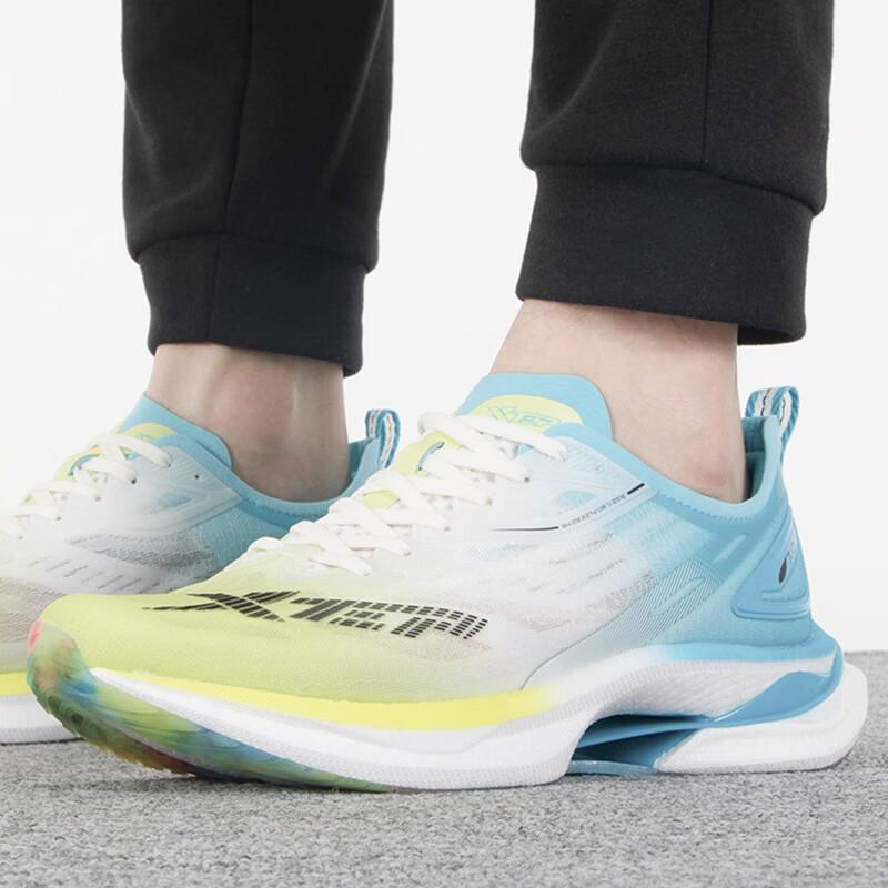 

XTEP Men s All-Season Running Shoes 977219110007 US 9.5