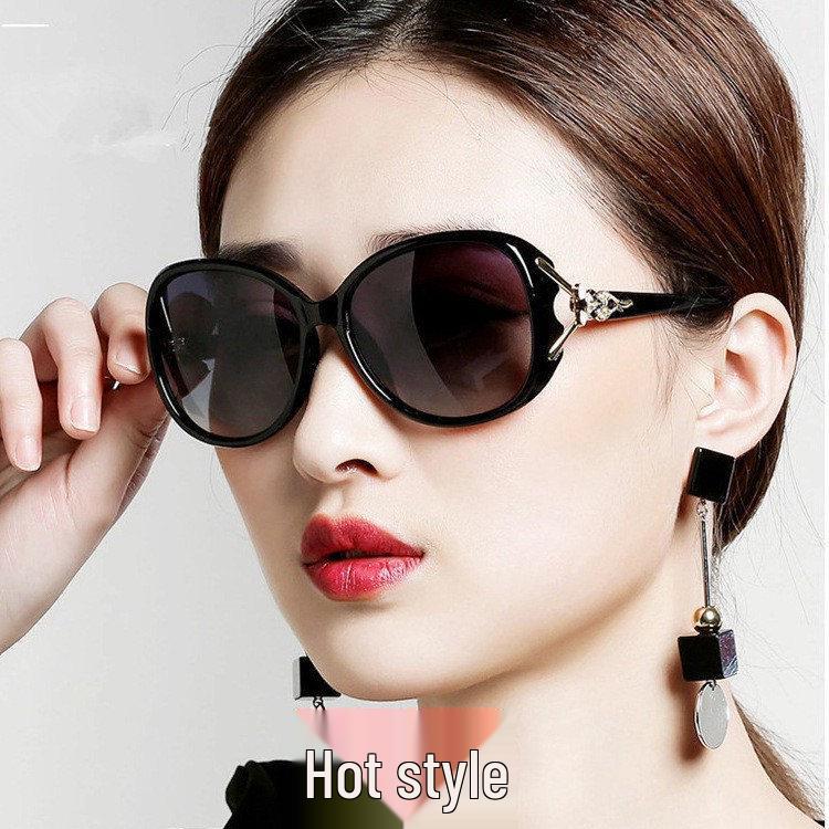 2025 Camellia Ladies' Round Sunglasses - Retro Korean Fashion, Large Frame Sunshade