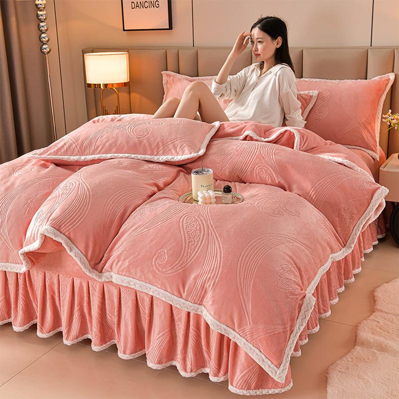 Class A Maternal And Infant Grade High-Gram Carved Fleece Milk Fleece Bed Skirt4-Pcs Set, Winter Double-Sided Fleece Quilt Cover