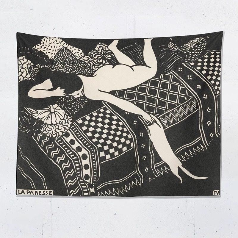 

VIKAMA CatPlaying Classical BlackandWhite Minimalist Art Tapestry Living Room Bedroom Dormitory Wall Hanging Home Decor 74x94cm(29x37in)