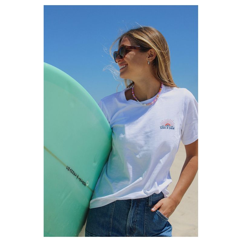 Sink R Swim American Retro Sports Style Sun by the Sea Swimming Surfing Illustration Pure Cotton Short Sleeve T-shirt for Women
