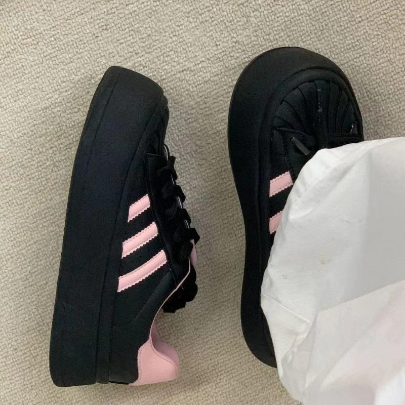 Women's New Versatile Thick-soled Heightening Casual Shoes Round Head Thick-soled Muffin Shoes Small Black Shoes Board Shoes Tide