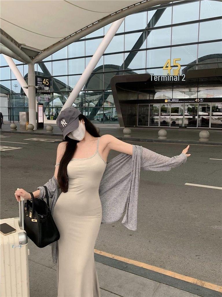 Spicy Girl Summer 2025 Slimming One-Shoulder Elastic Sling Dress