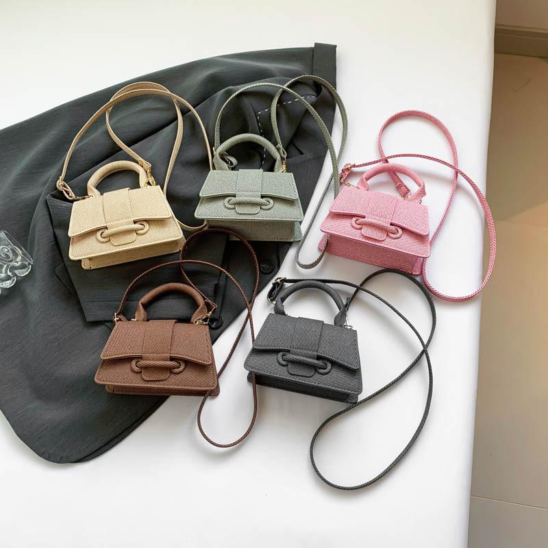 This Year's Popular Fashion Mini Internet Celebrity Handbag 2025 Four Seasons New Solid Color Shoulder Messenger Bag Small Square Bag Women